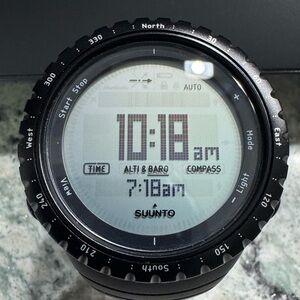 020 SUUNTO Watch Core Regular Black SS014809000 Water Resistant to 3 ATM Black